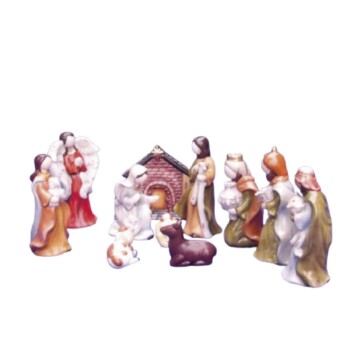 Nacimiento con caras sin pìntar