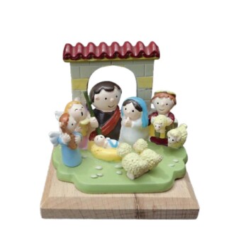 Nacimiento ante portal