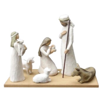 Nacimiento trajes blancos