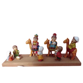 Nacimiento con Reyes a caballo